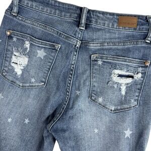 Judy Blue Jeans Boyfriend Fit Star Crossed Destroyed Mid Rise Women's 5/27